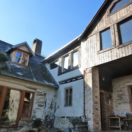 Radja Hobit Penzion Malecov Buitenkant foto